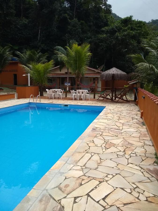 Chale Residencial Bosque Da Cocanha Карагуататуба Екстер'єр фото